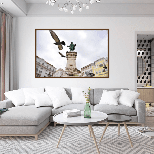 Cleverson Montanha - Estátua e pássaros