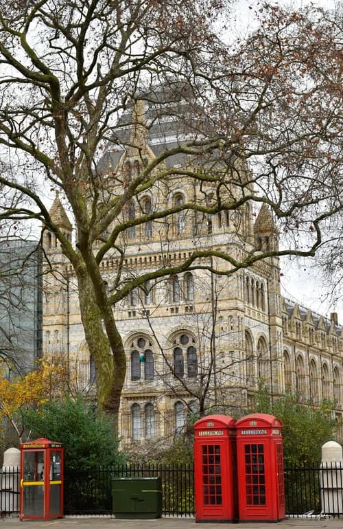 Cleverson Montanha - Cabine telefônica